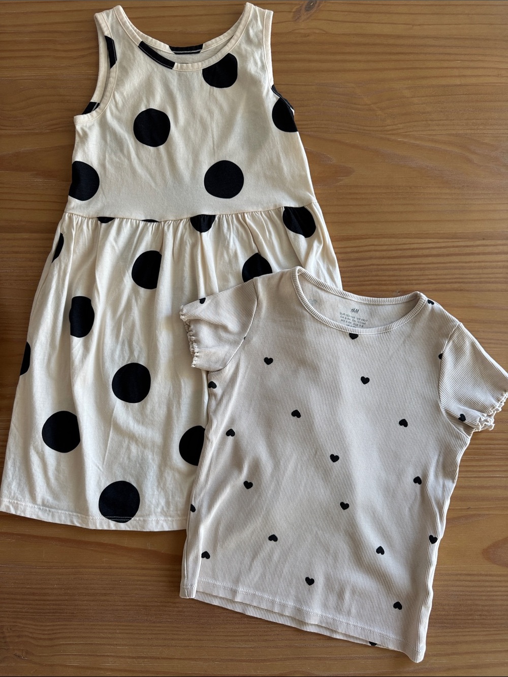 H&M Girls Cream & Black Polka Dot Dress & black and white heart t shirt